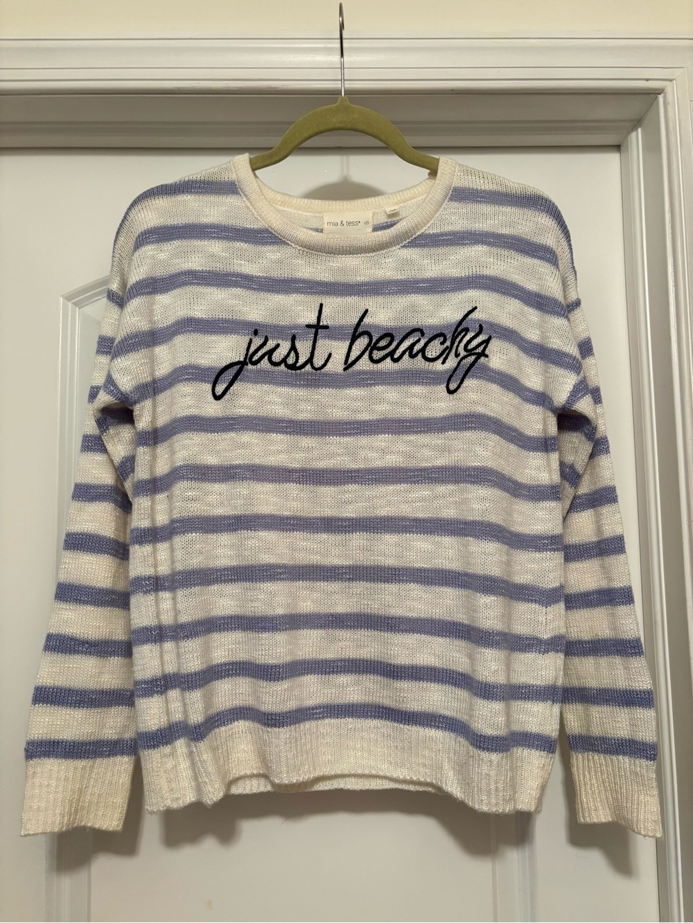 NWOT Mia & Tess “Just Beachy” Sweater